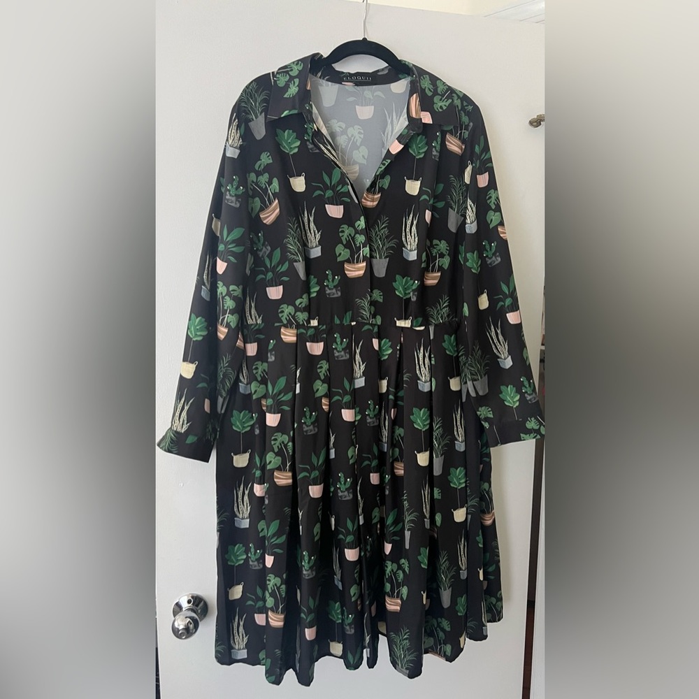 Eloquii Botanical Plant Dress w/ long sleeves midi length Sz 16